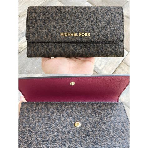 michael kors wallet india|Michael Kors discontinued wallets.